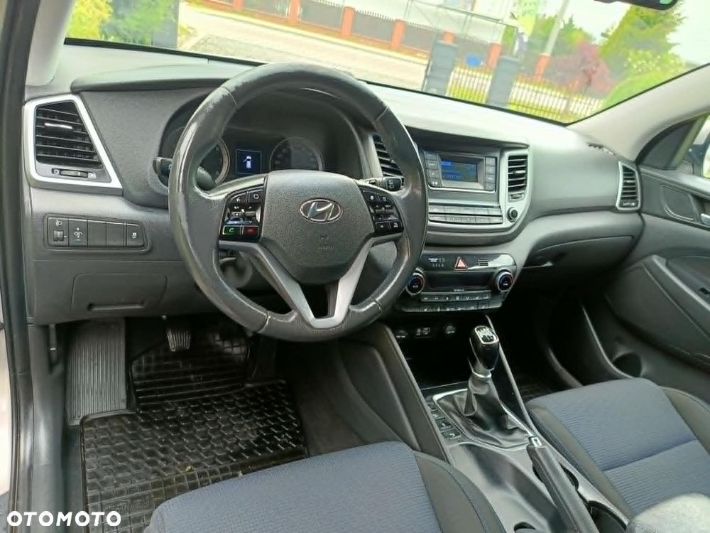 Hyundai Tucson 1.6 GDI BlueDrive Comfort 2WD - 4