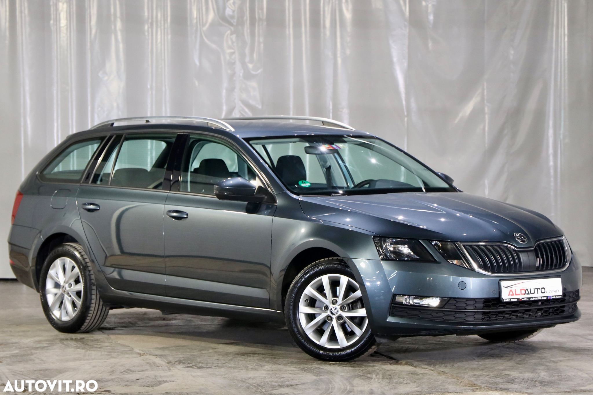 Skoda Octavia 2.0 TDI Drive - 3