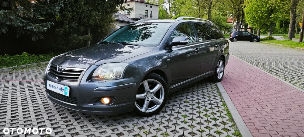 Toyota Avensis 2.2 D-4D Sol Plus - 17