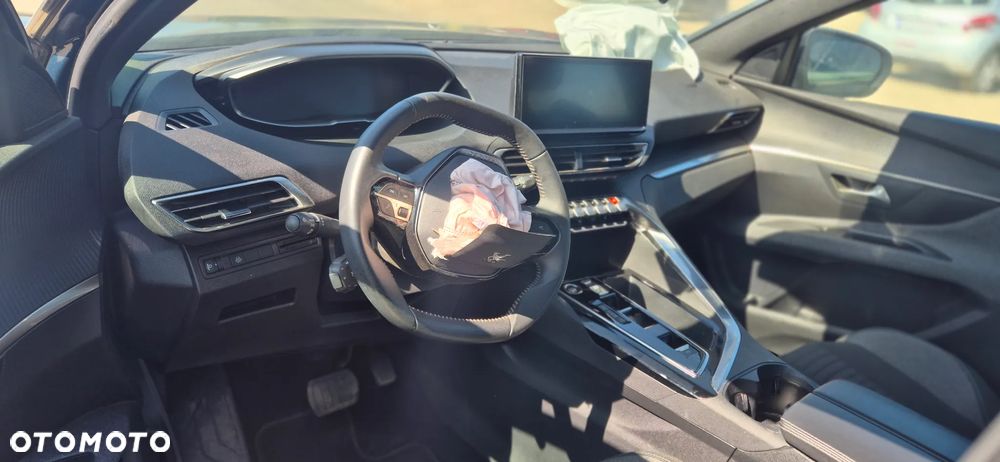 Peugeot 5008 1.5 BlueHDi Allure Pack S&S EAT8 - 24