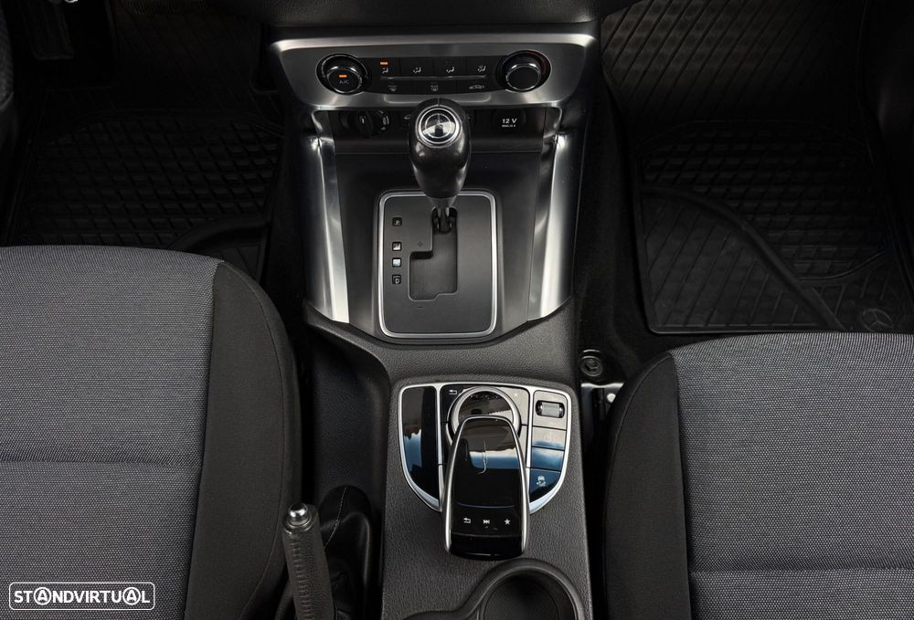 Mercedes-Benz X 250 d Pure 4-Matic Aut. - 16