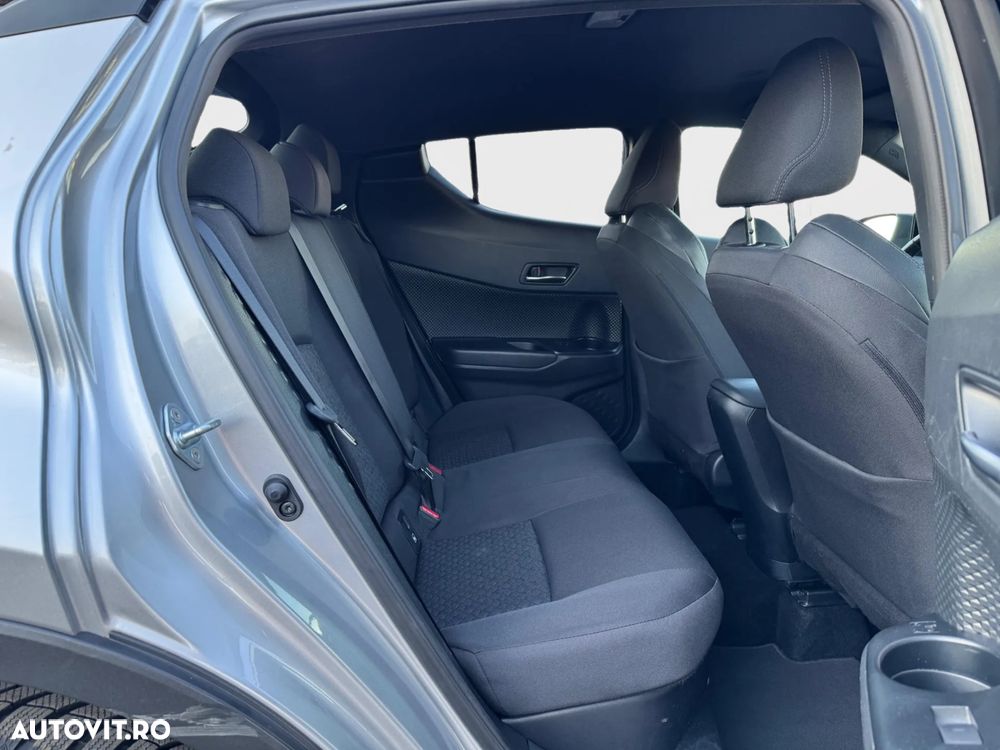 Toyota C-HR 1.8 HSD 4x2 CVT C-lassy LED - 7