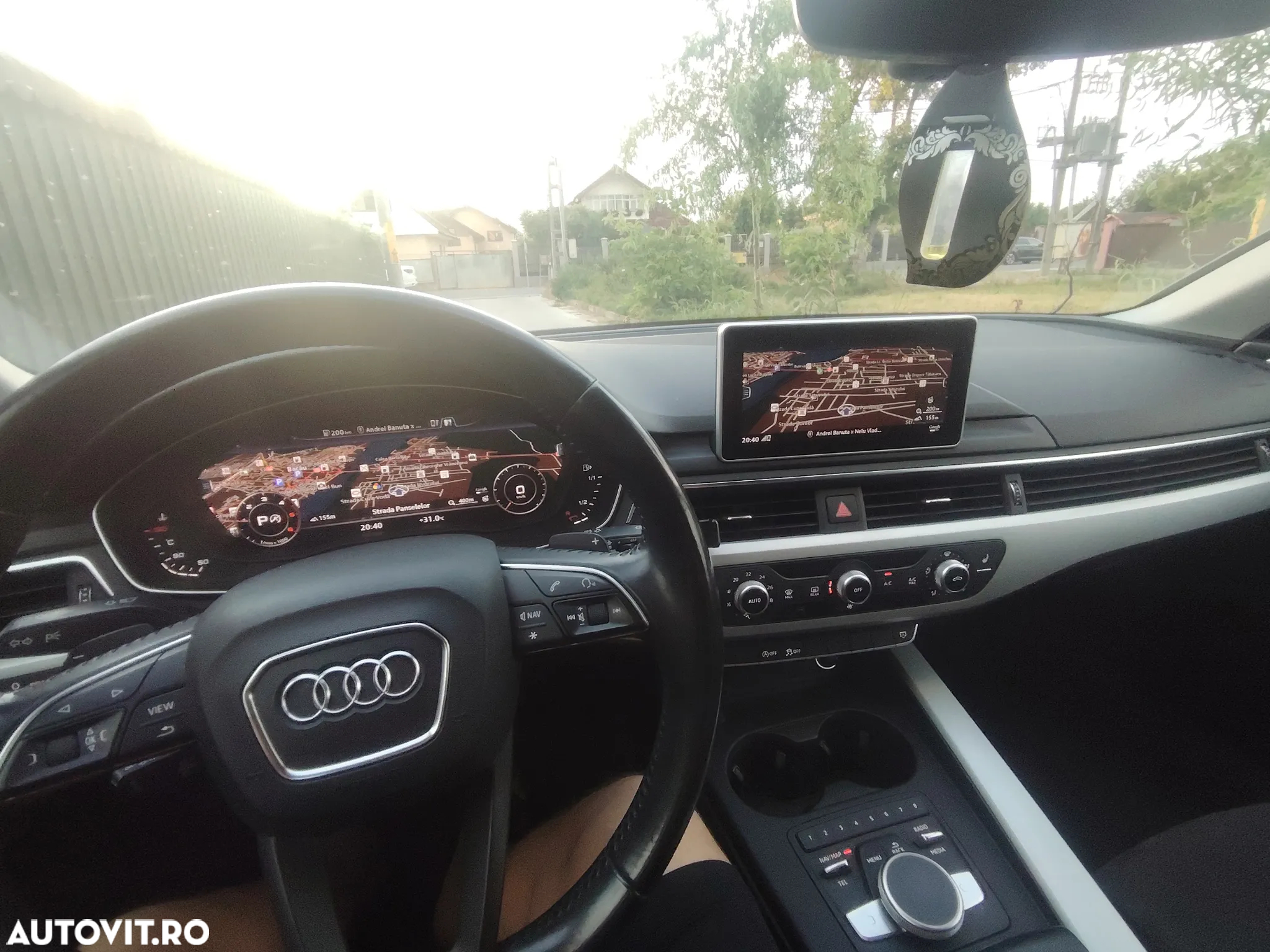 Audi A4 2.0 TDI DPF clean diesel multitronic Attraction - 11