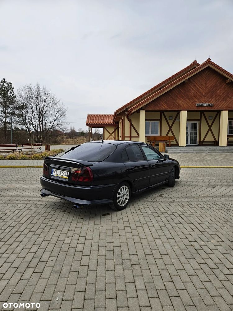 Mitsubishi Carisma 1.6 Classic - 6