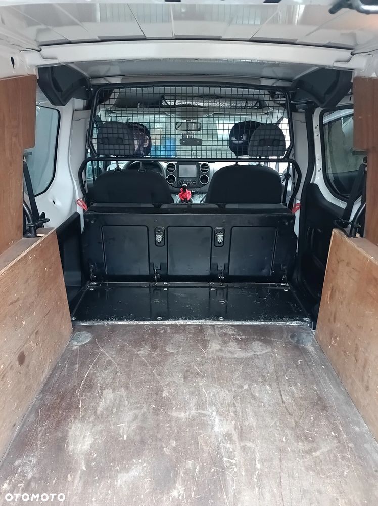 Peugeot Partner 100 L2 Pro - 16