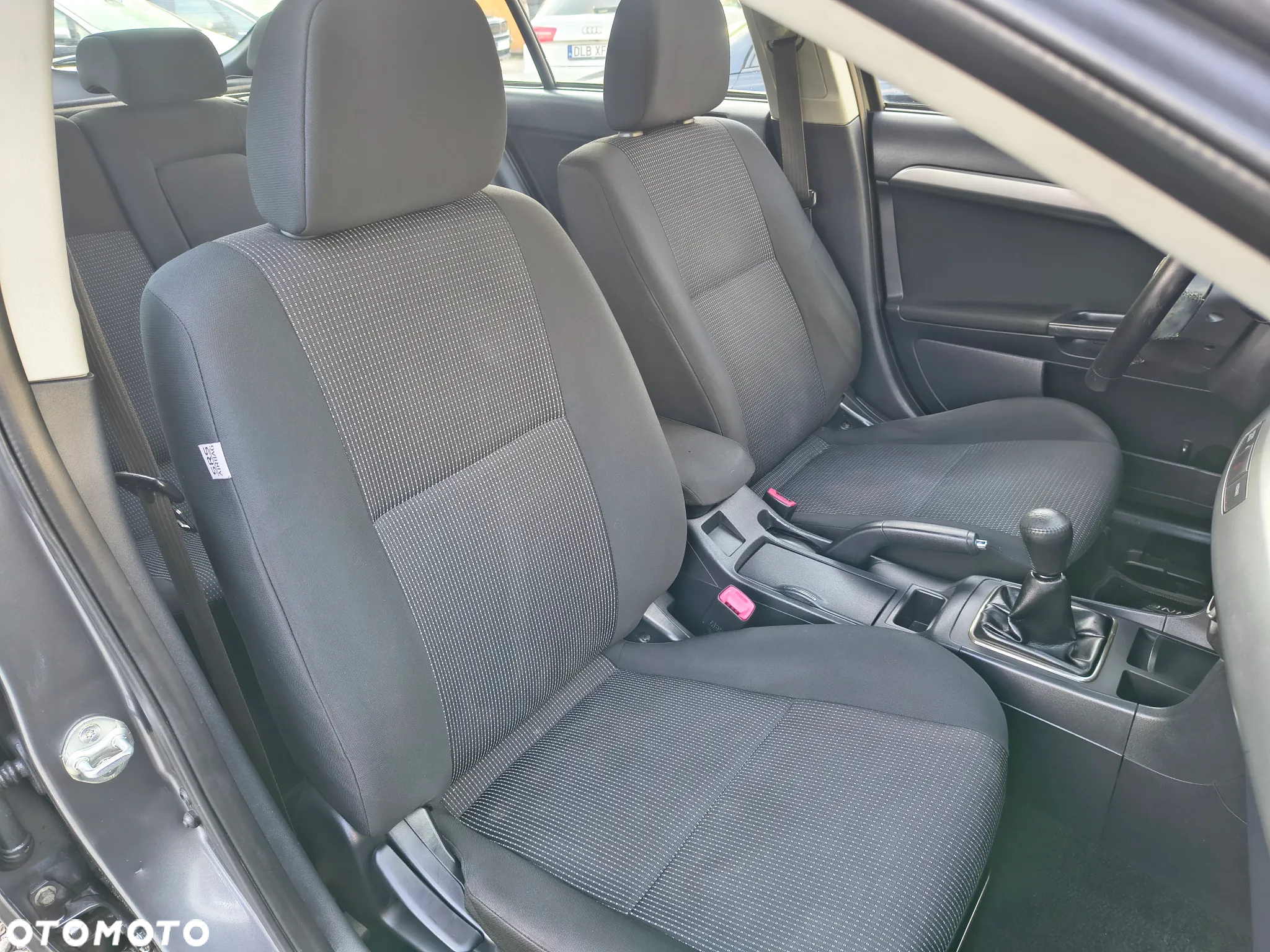 Mitsubishi Lancer 1.8 Inform - 19