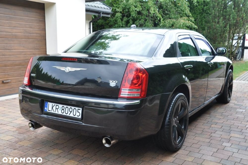 Chrysler 300C 5.7 V8 HEMI AWD Automatik - 6