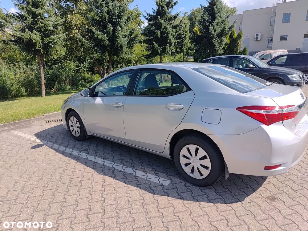 Toyota Corolla - 8