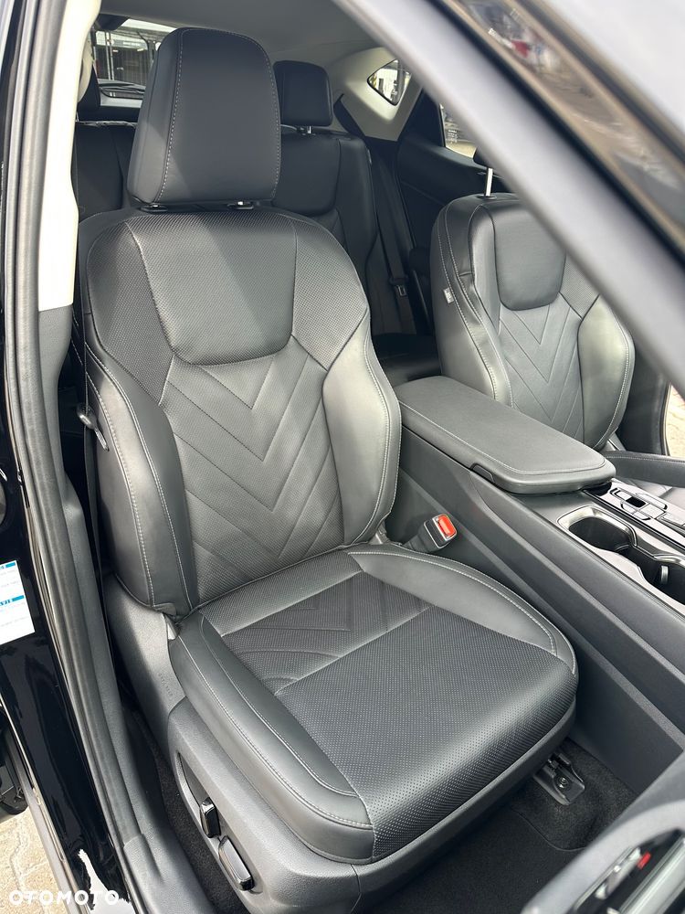 Lexus NX 350h Omotenashi AWD - 24