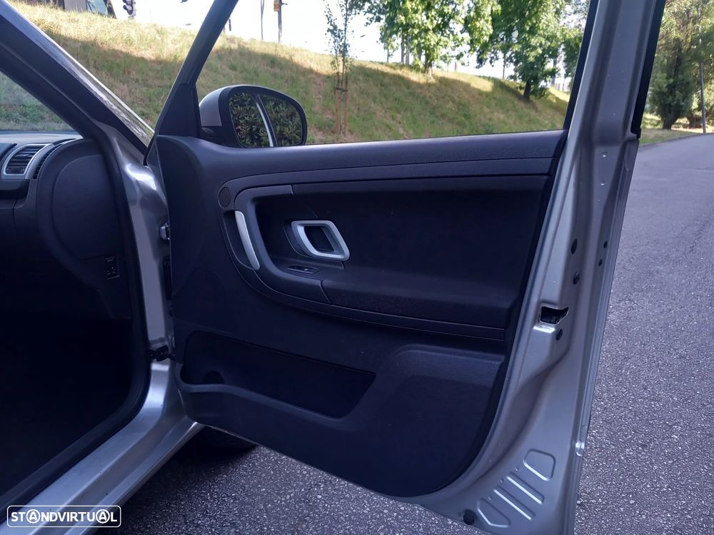 Skoda Fabia 1.4 TDI Elegance - 25