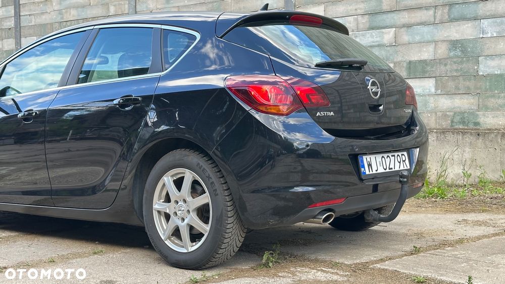 Opel Astra 1.4 Turbo Cosmo - 15