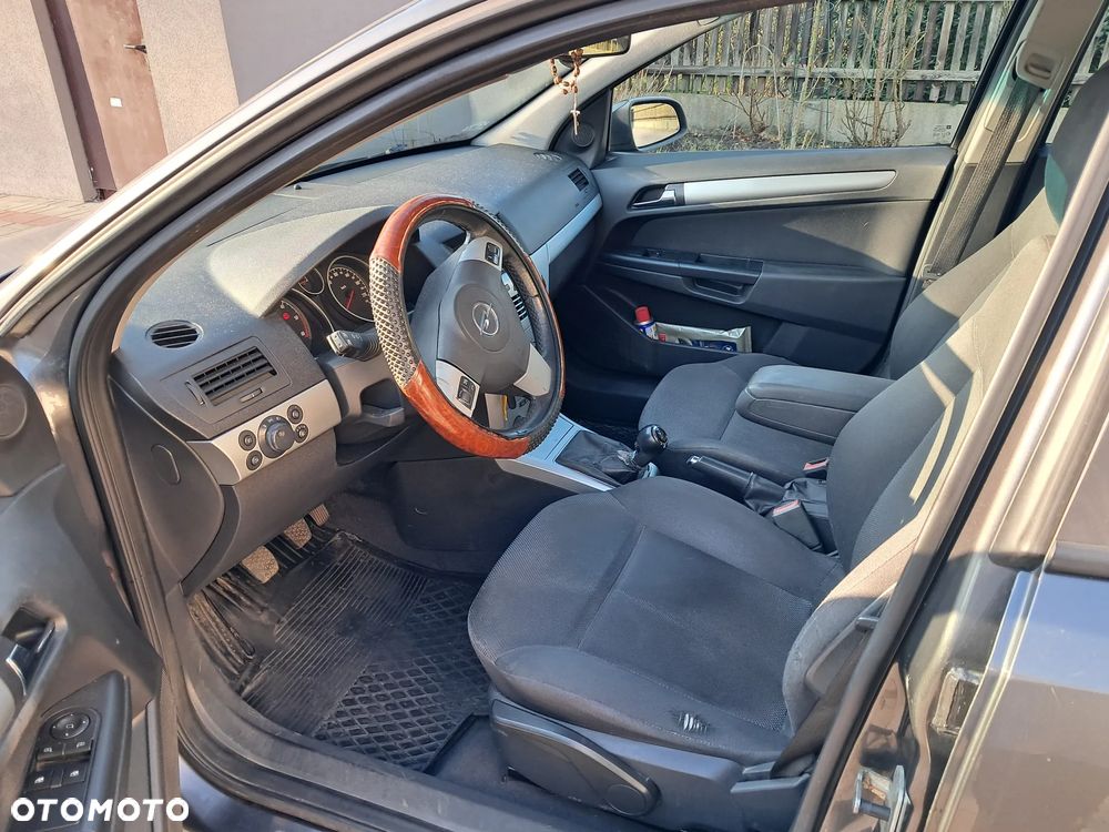 Opel Astra 1.9 CDTI 111 - 7
