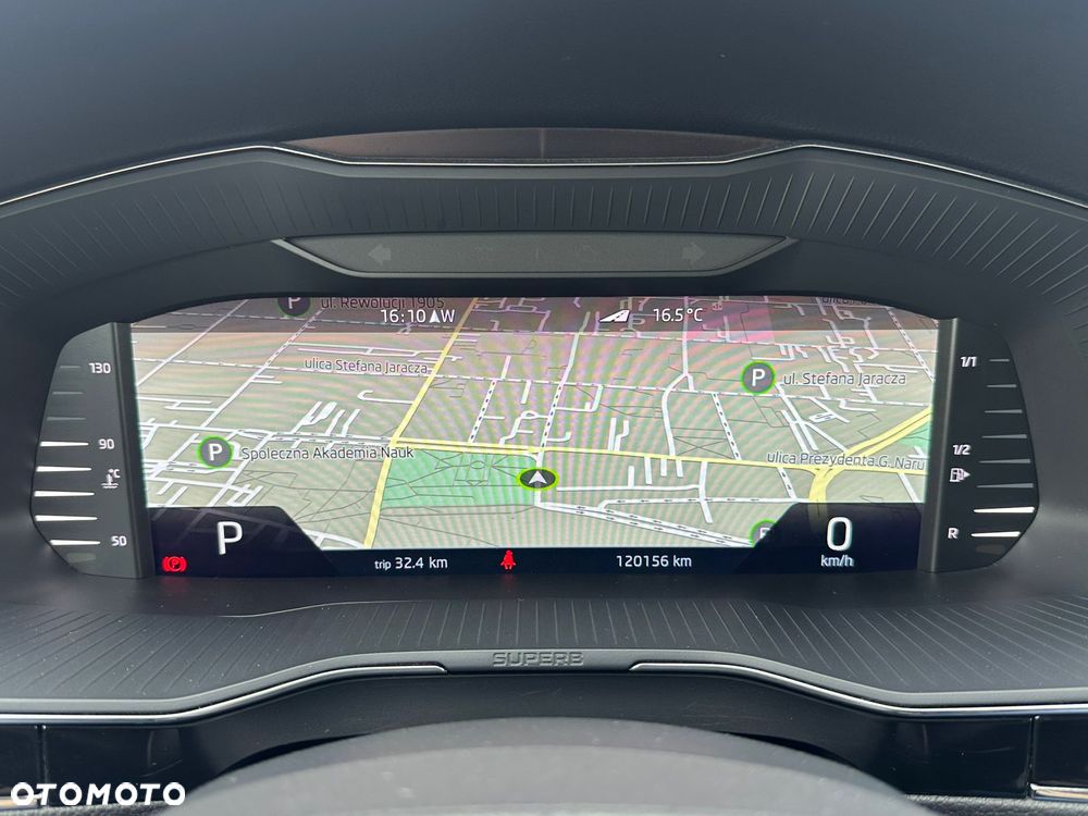 Skoda Superb 2.0 TDI SCR 4x4 L&K DSG - 27