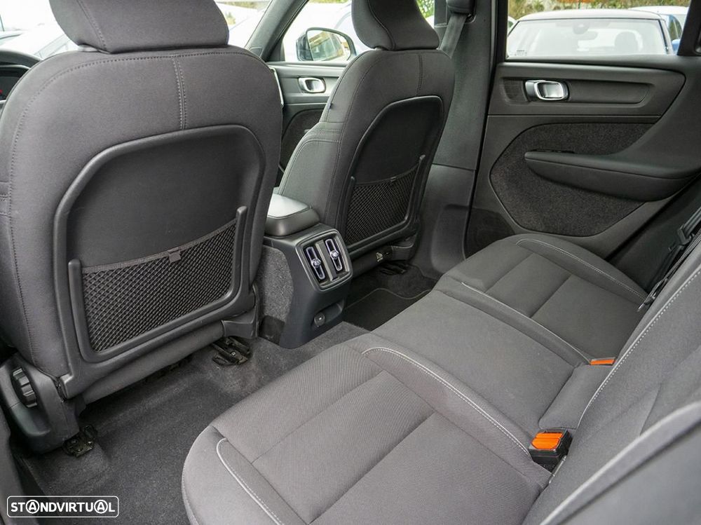 Volvo XC 40 Recharge Twin Plus - 23