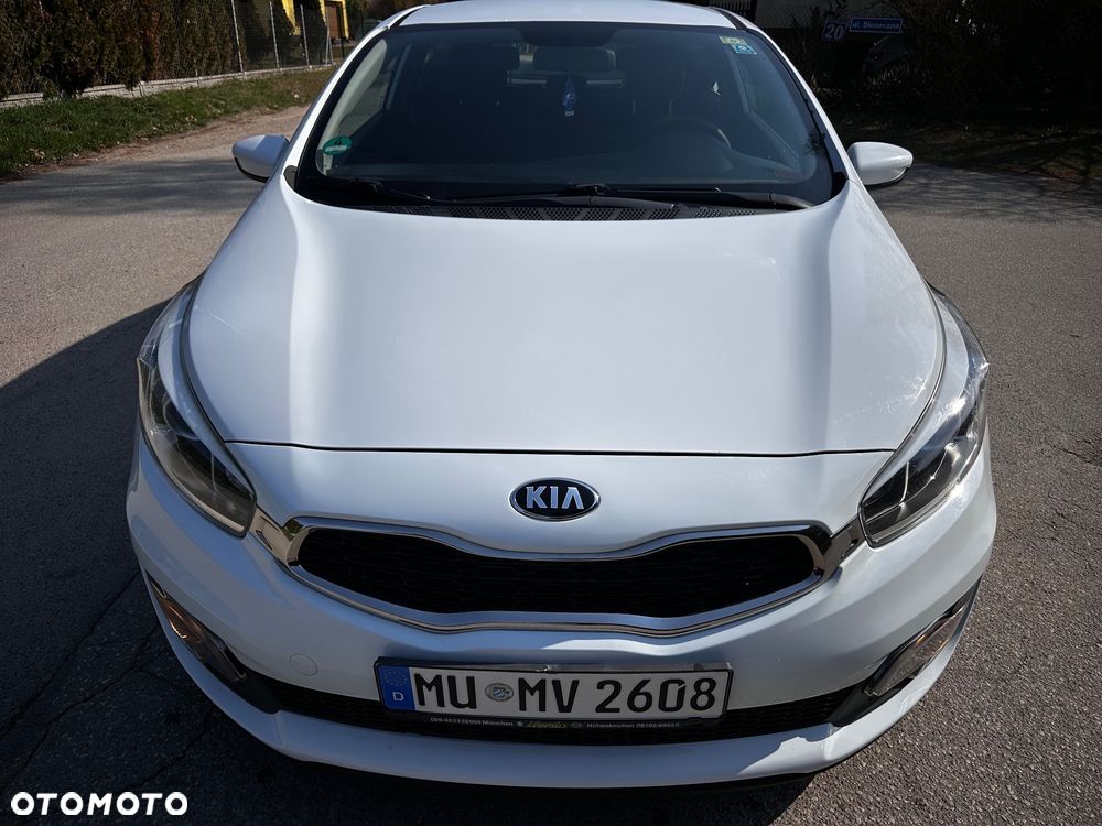 Kia ProCeed 1.6 GDI Edition 7 - 9