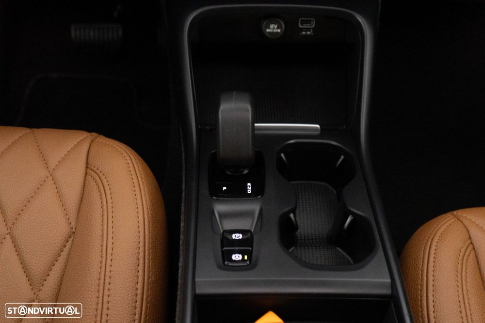 Volvo XC 40 1.5 T4 PHEV Plus Dark - 21