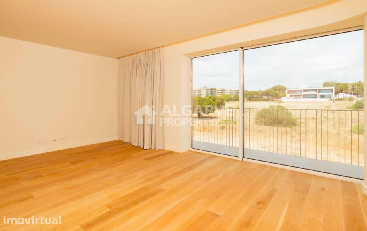 Paraíso à Beira-Mar – Apartamentos Elegantes T3 no Empreendimento Mais - Grande imagem: 3/23
