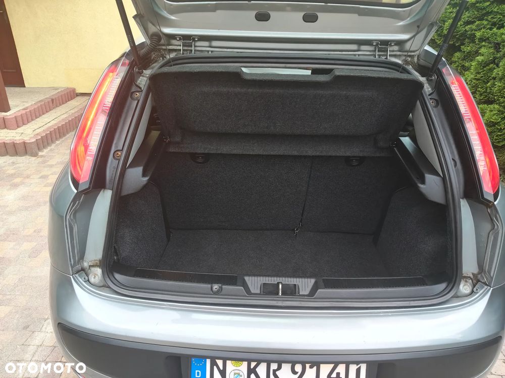 Fiat Punto Evo 1.4 8V Active - 17