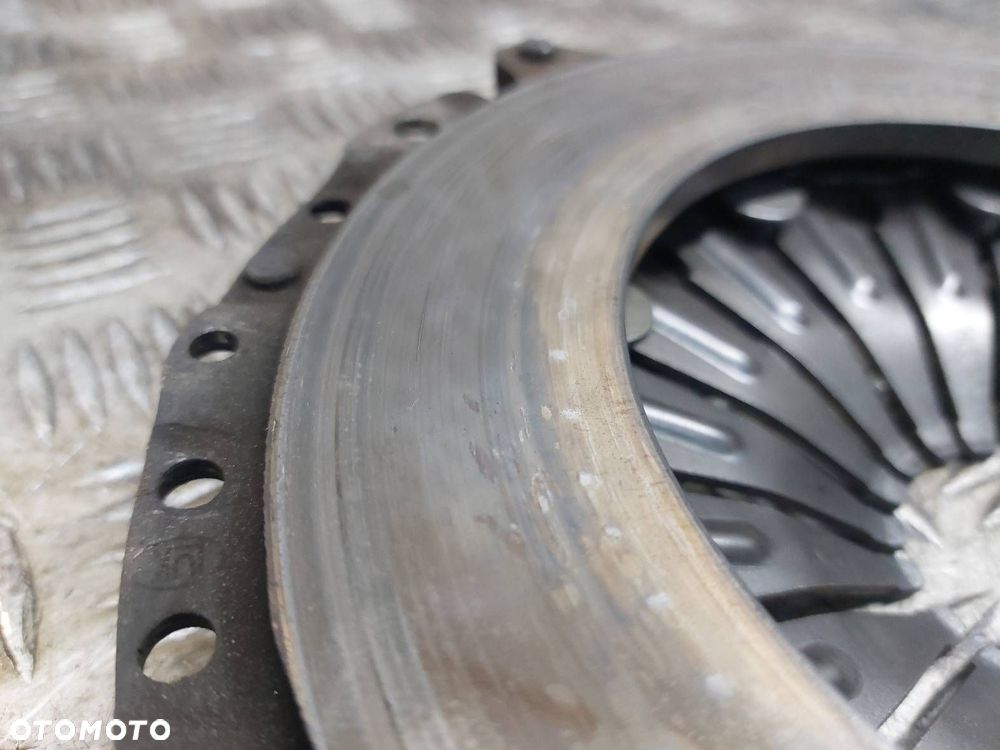 KOŁO DWUMASOWE + TARCZA + DOCISK + ŁOŻYSKO AUDI A4 B6 1.8 T 058105266H - 10