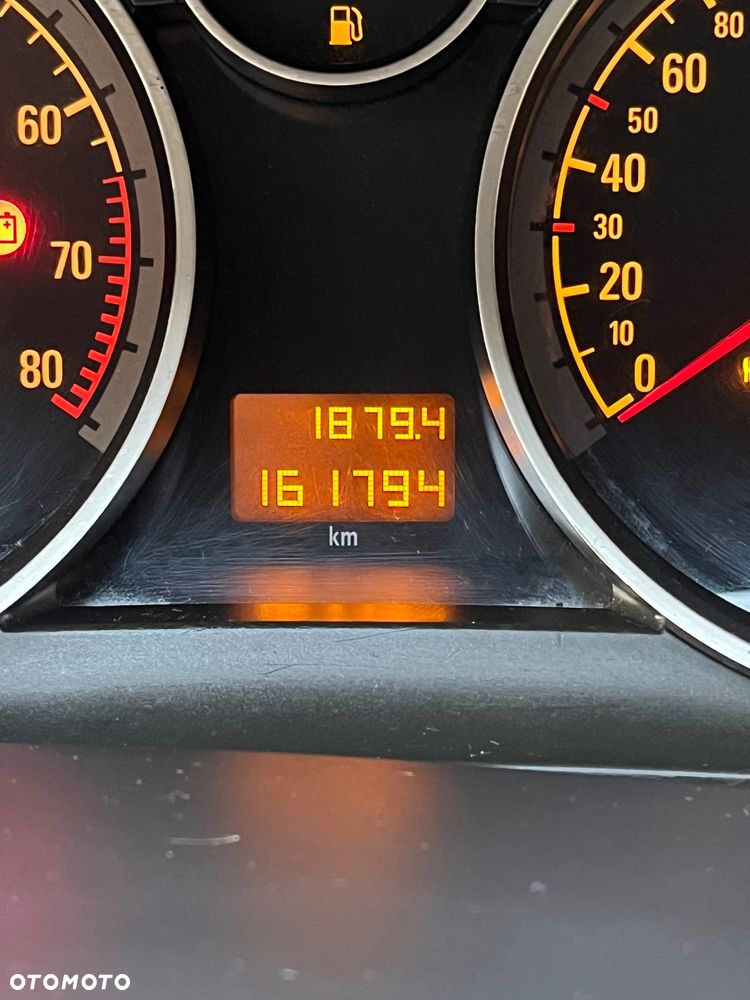 Opel Astra 1.6 Cosmo - 18