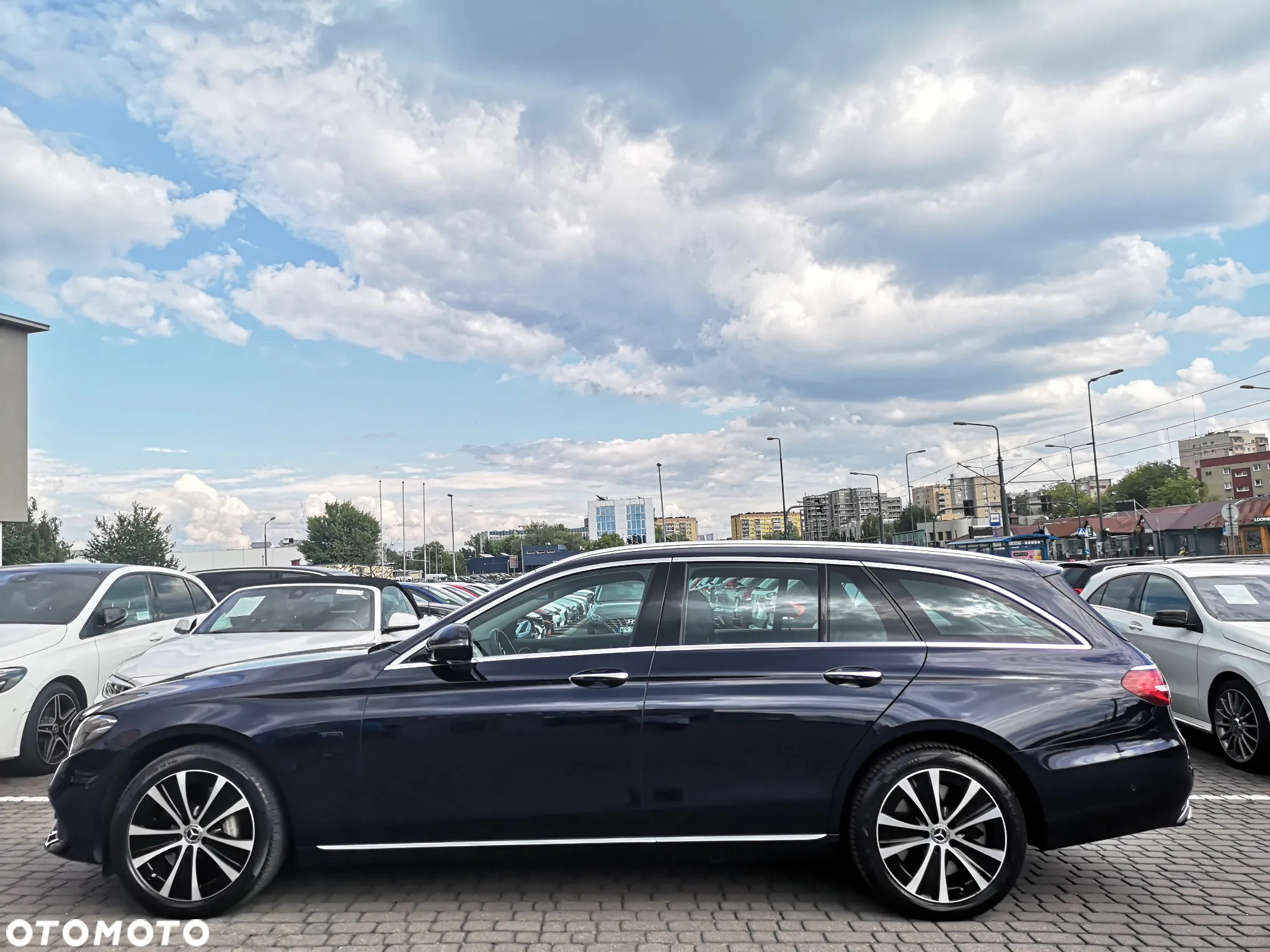 Mercedes-Benz Klasa E 300 de 9G-TRONIC - 6