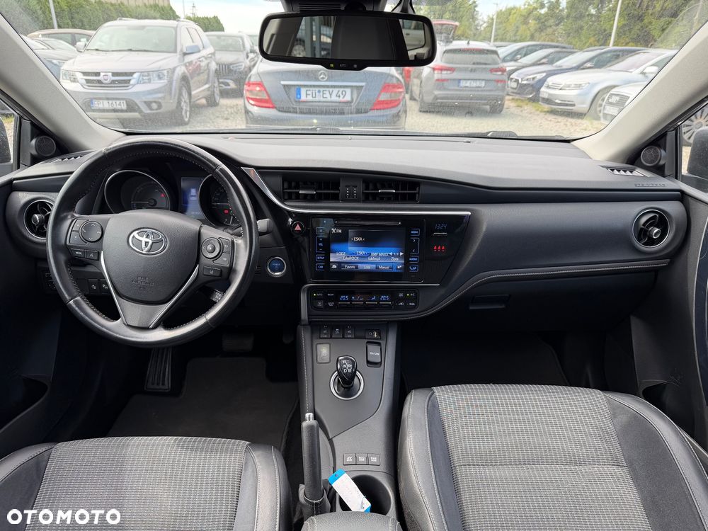 Toyota Auris - 27