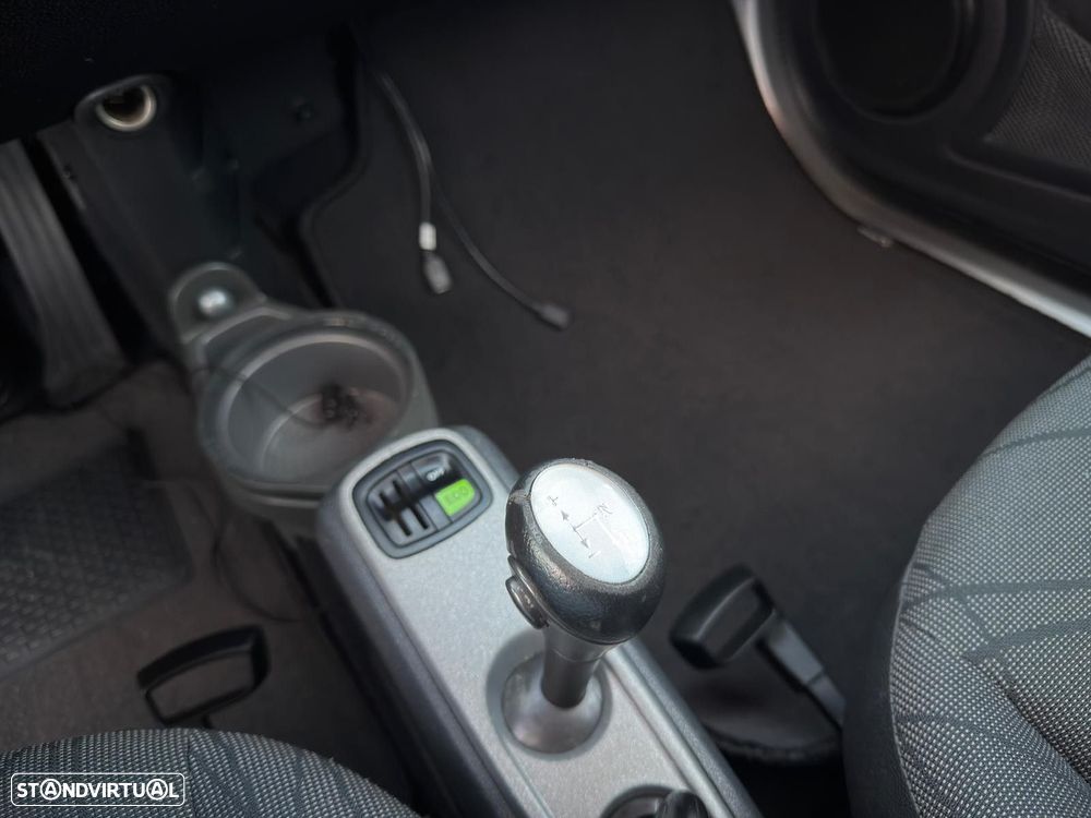 Smart ForTwo Coupé 1.0 mhd Pure 71 - 21