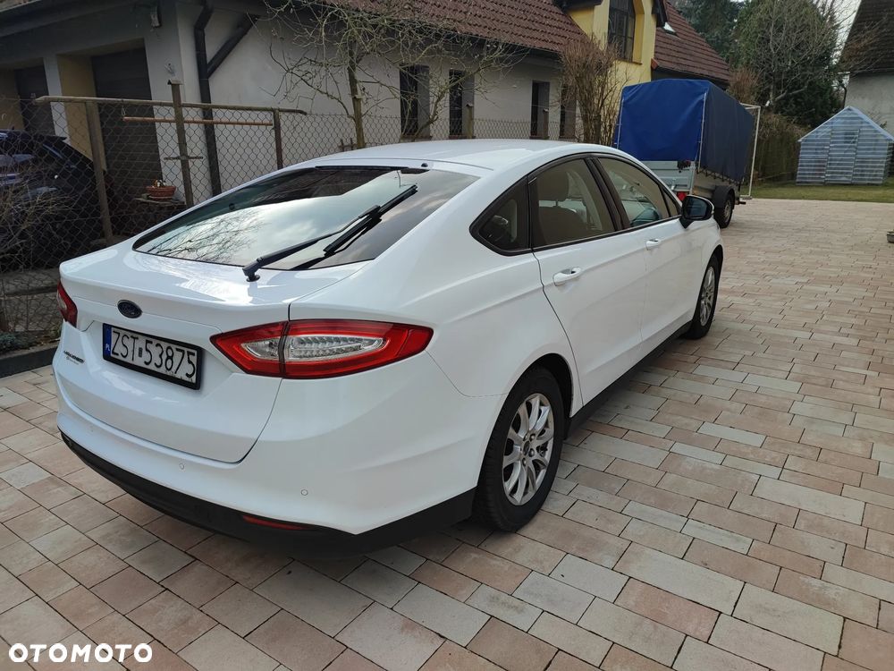 Ford Mondeo 2.0 TDCi Trend - 13