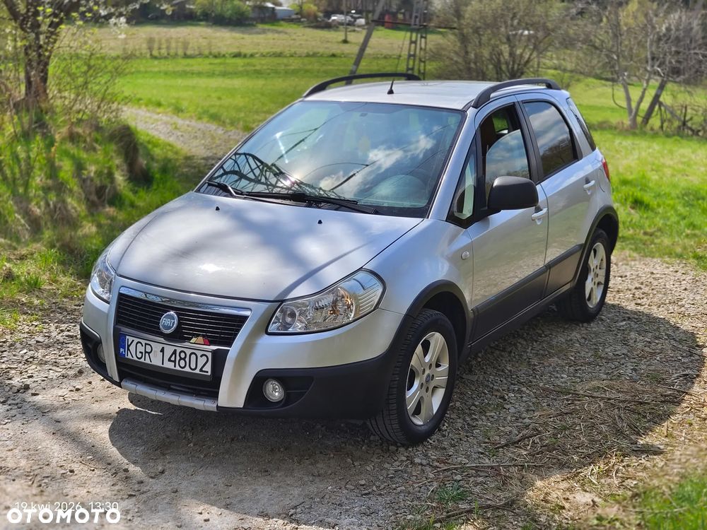 Fiat Sedici 1.6 16V 4x4 Luxury - 1