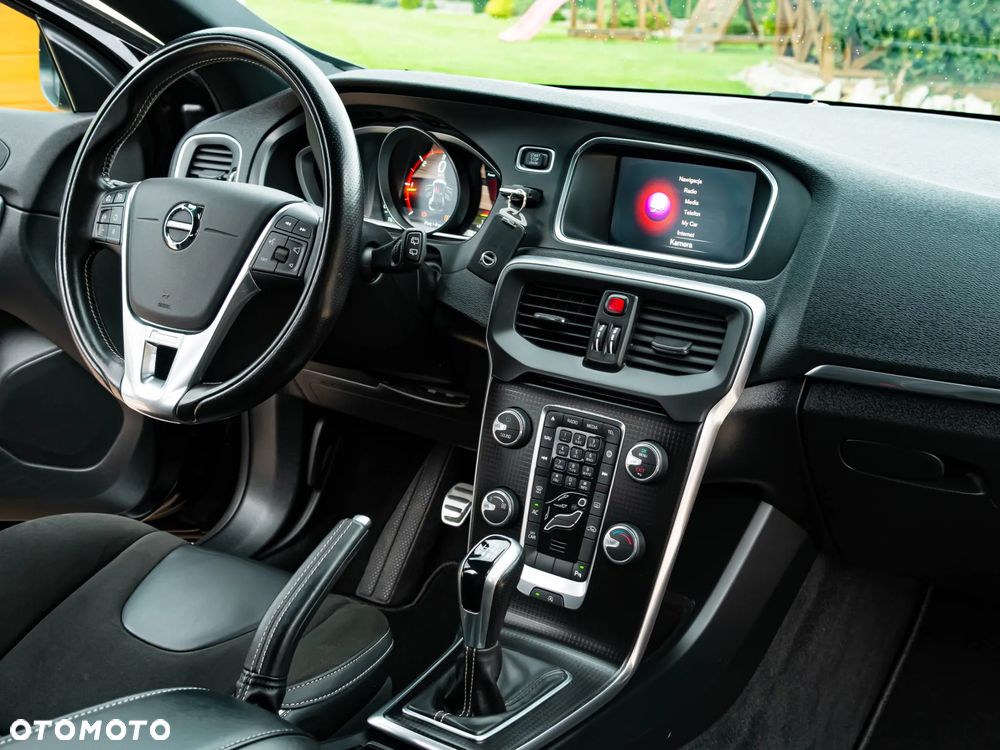 Volvo V40 D2 RDesign - 19