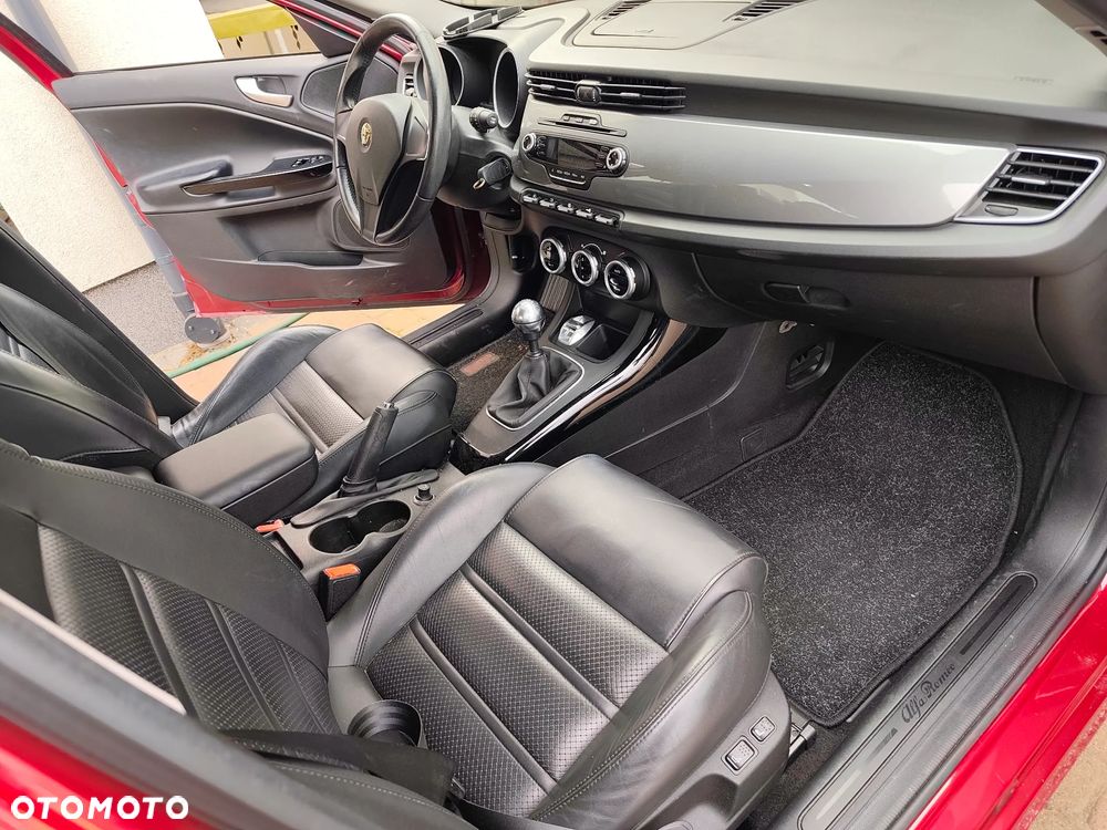 Alfa Romeo Giulietta 1.4 TB 16V Veloce - 16