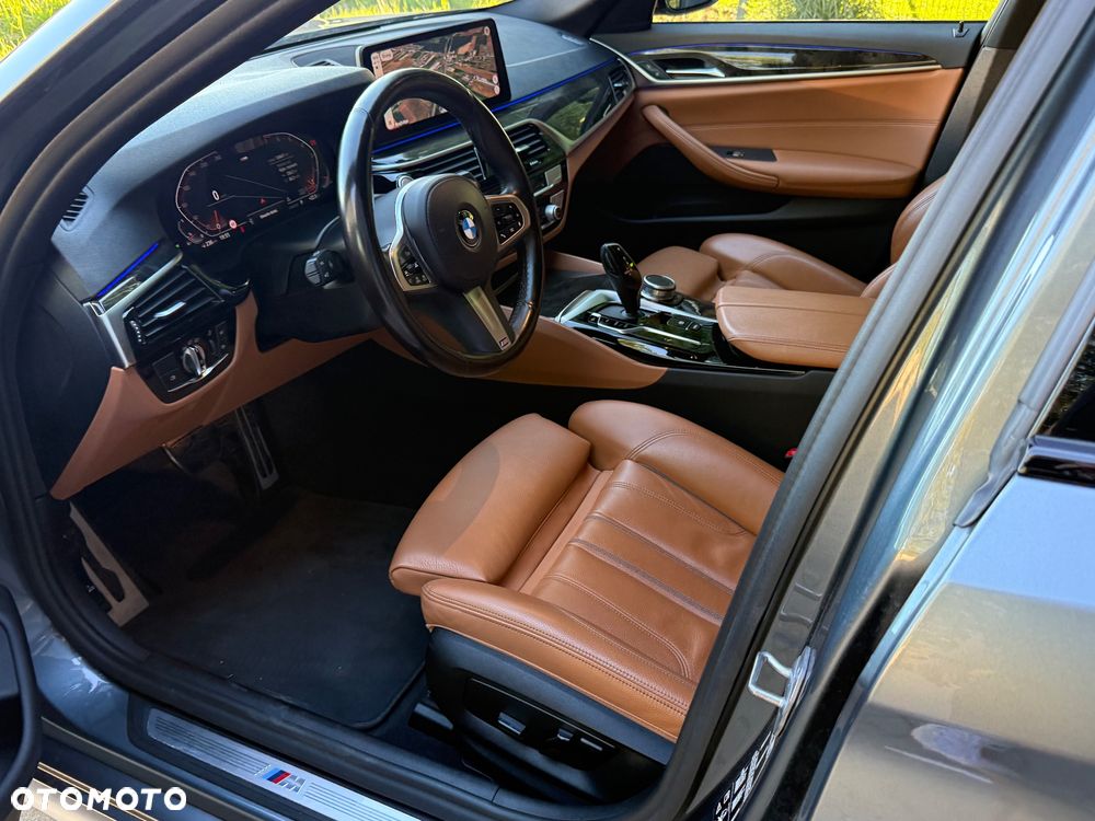 BMW Seria 5 530i xDrive mHEV M Sport sport - 25