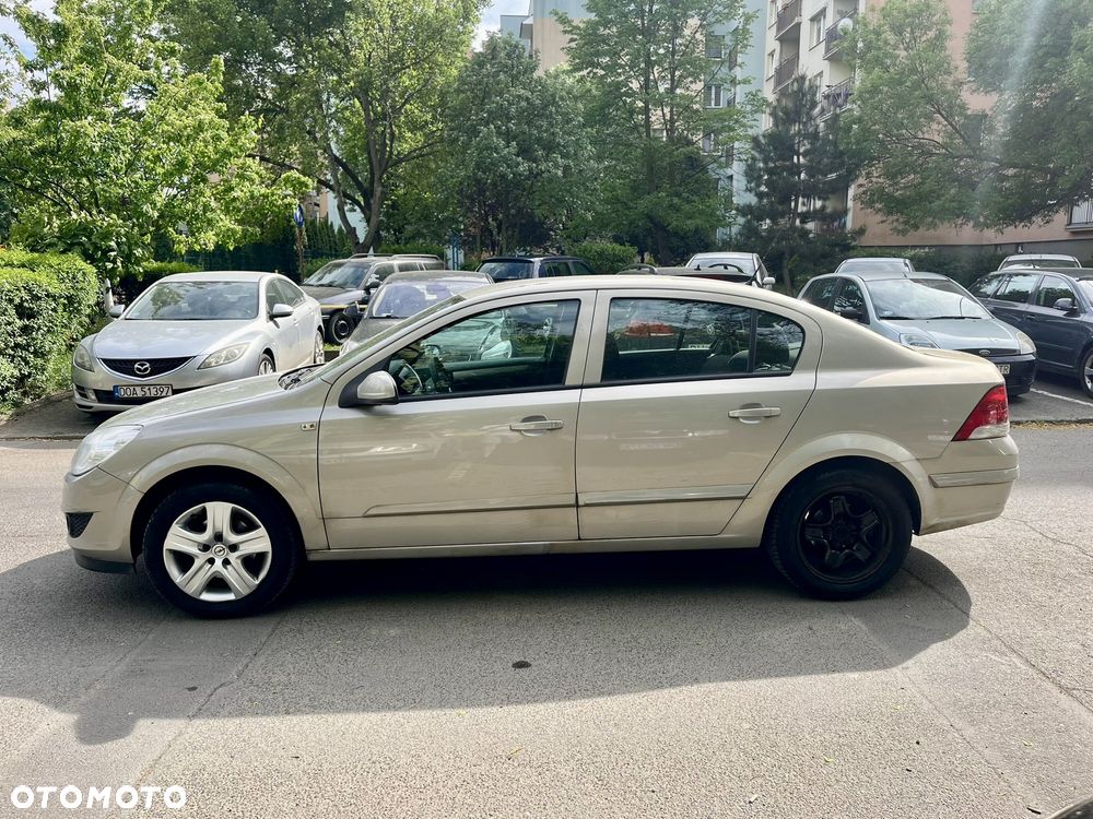 Opel Astra - 8