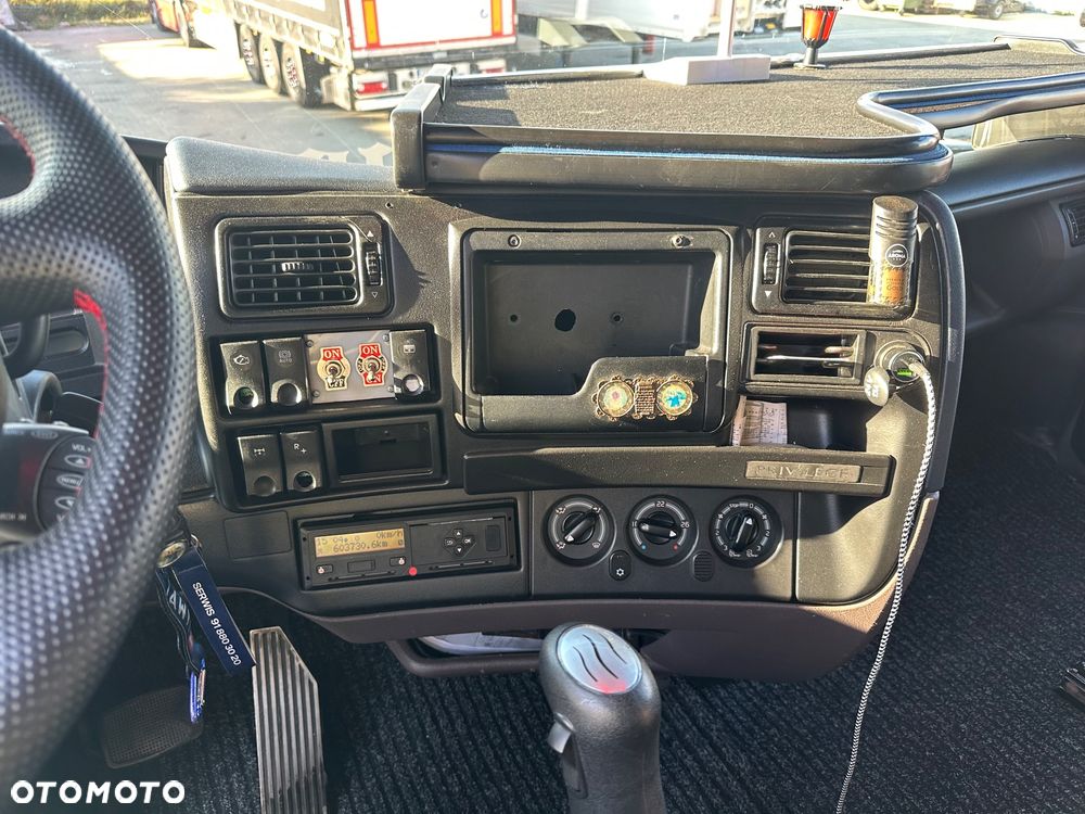 Renault Magnum DXI 460 - 14