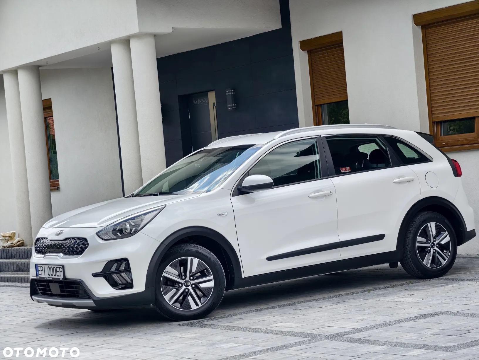 Kia Niro 1.6 GDI Hybrid L Business Line - 31