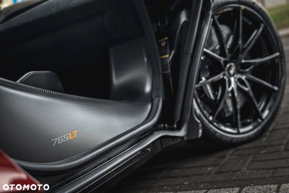 McLaren 765LT Spider - 11