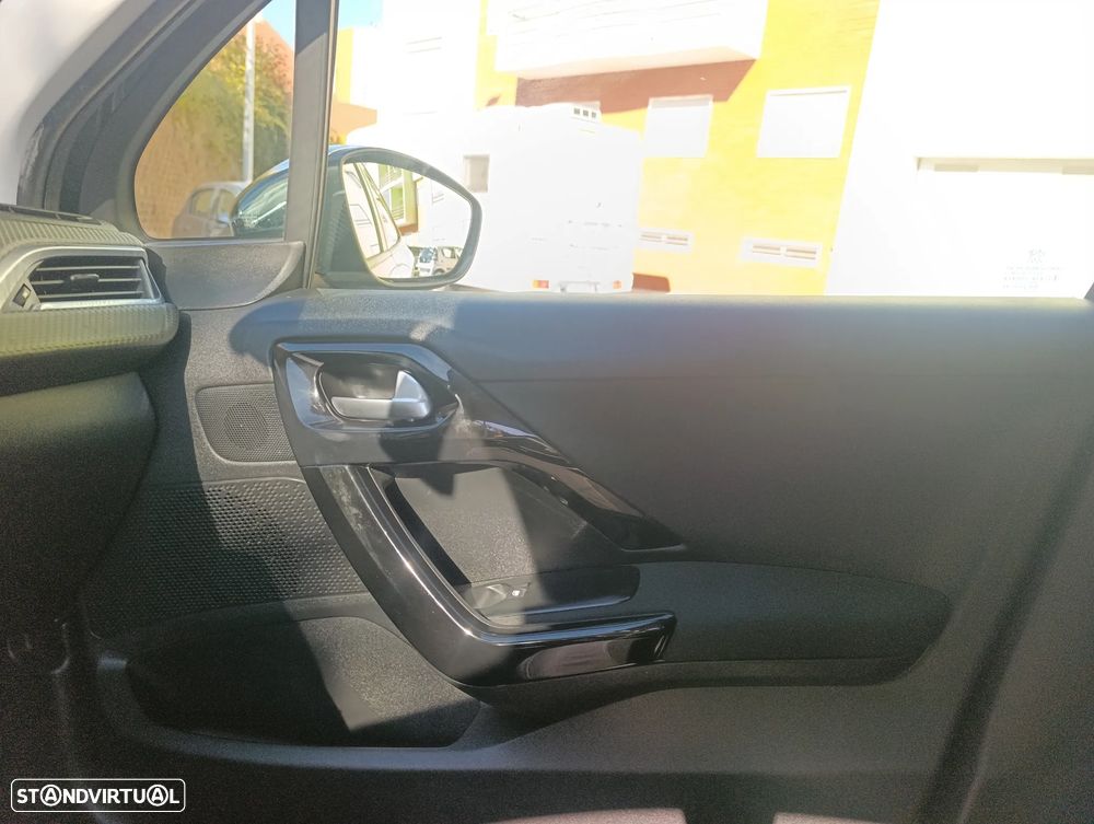 Peugeot 208 PureTech 82 ETG5 Stop & Start Active - 15