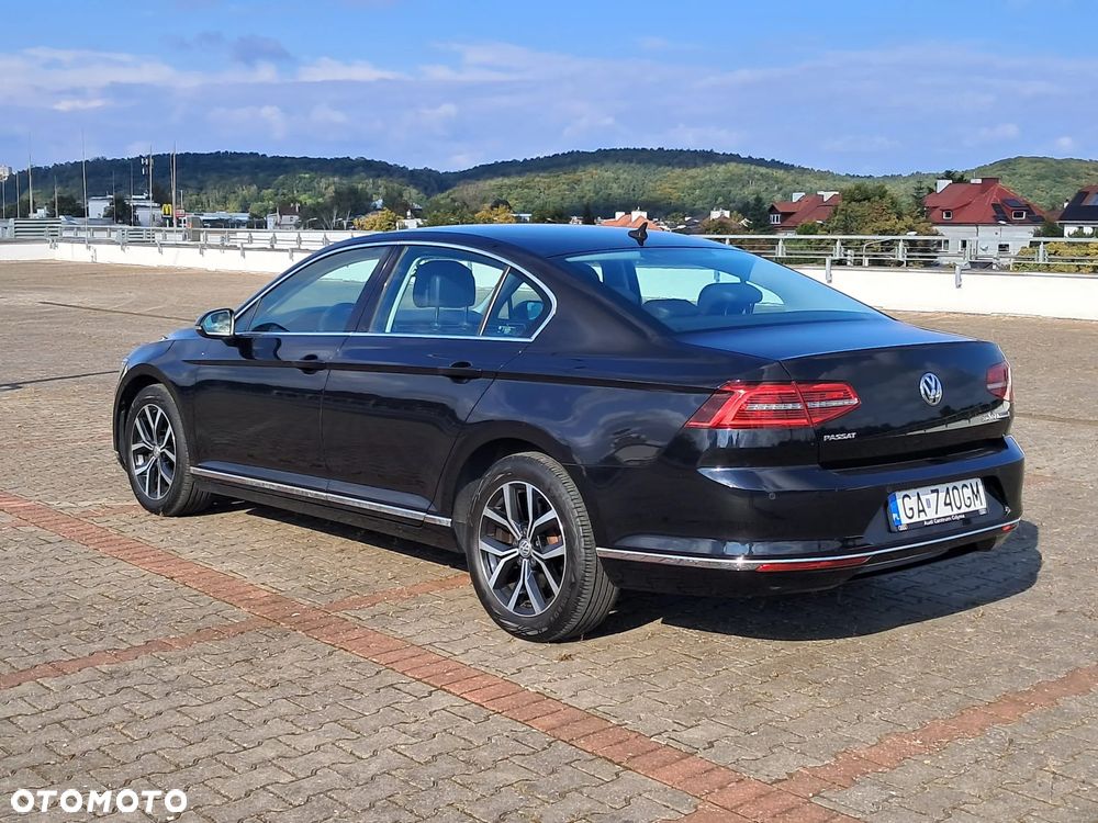 Volkswagen Passat 2.0 TDI BMT Highline DSG - 2