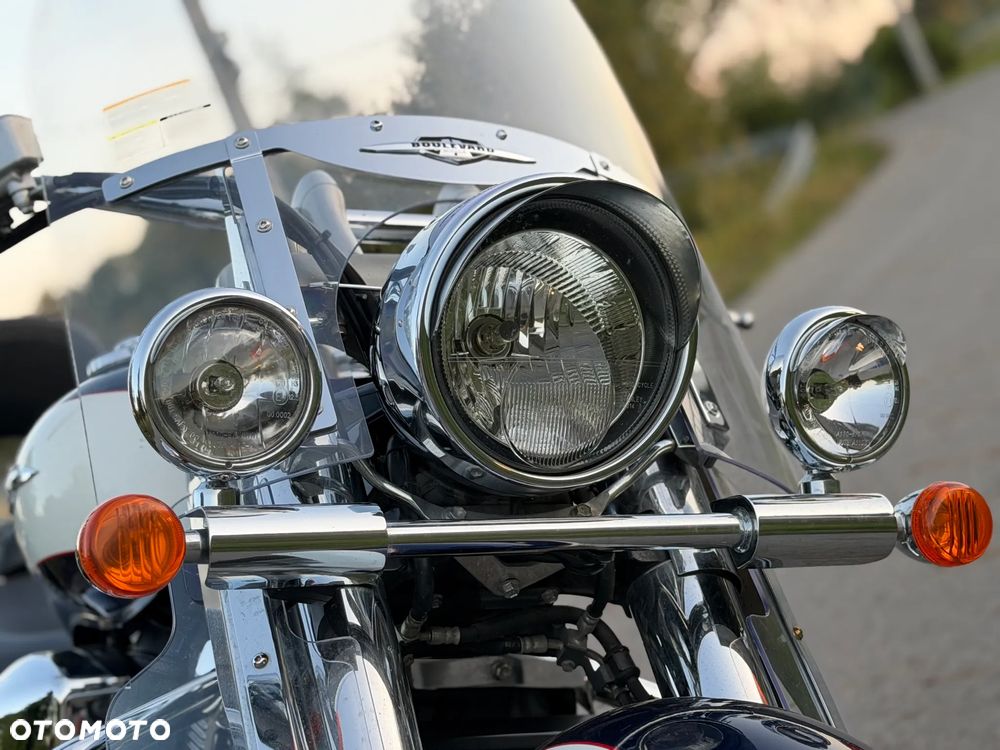 Suzuki Boulevard - 14