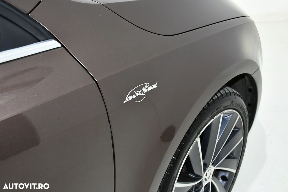 Skoda Octavia 2.0 TDI DSG L&K - 37