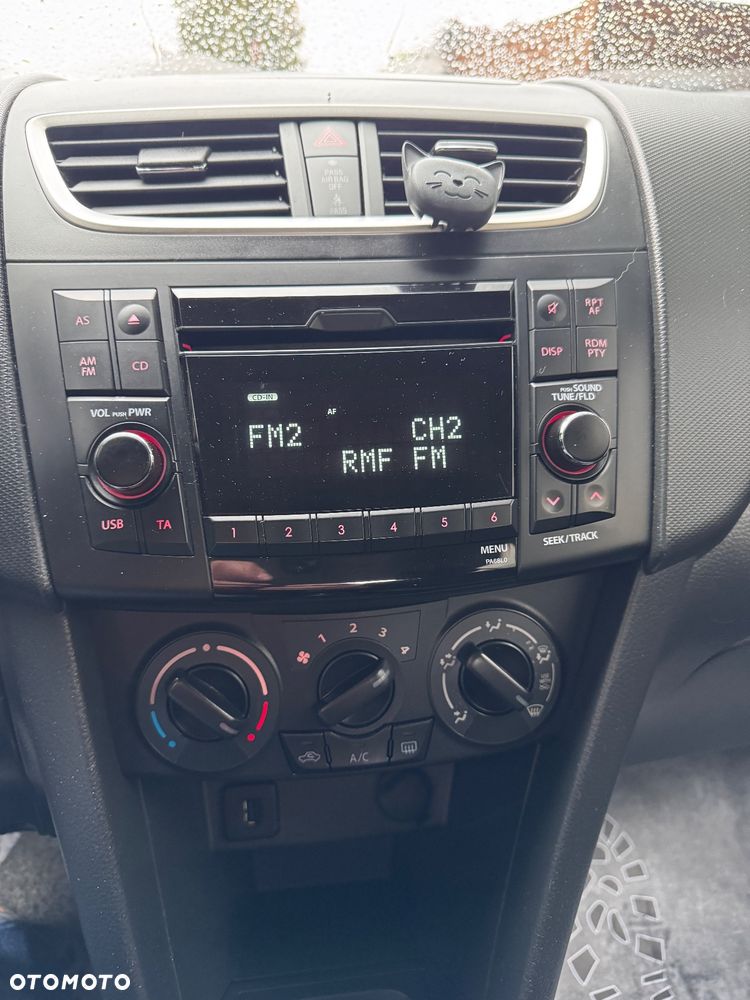 Suzuki Swift 1.3 DDiS Comfort - 7