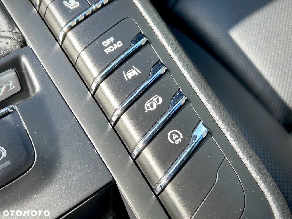 Porsche Macan GTS PDK - 26