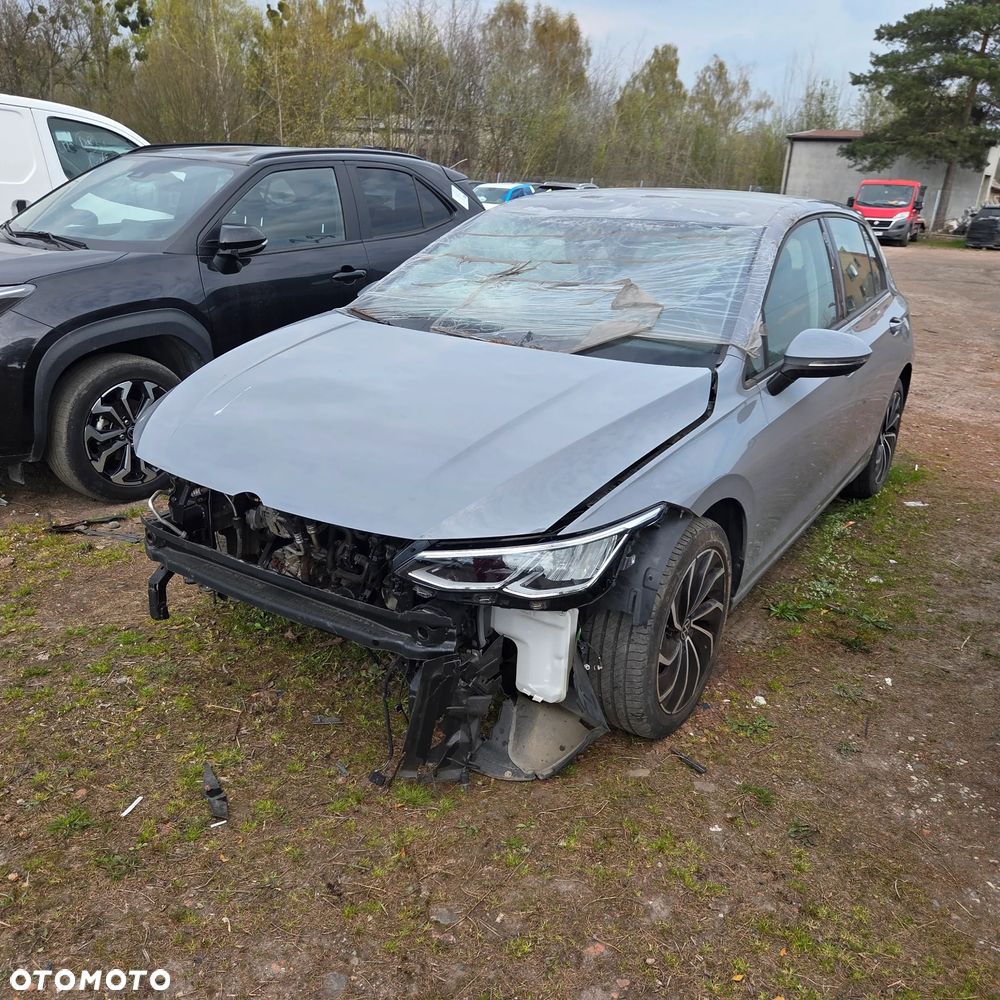 Volkswagen Golf 1.5 eTSI OPF DSG Edition 50 - 1