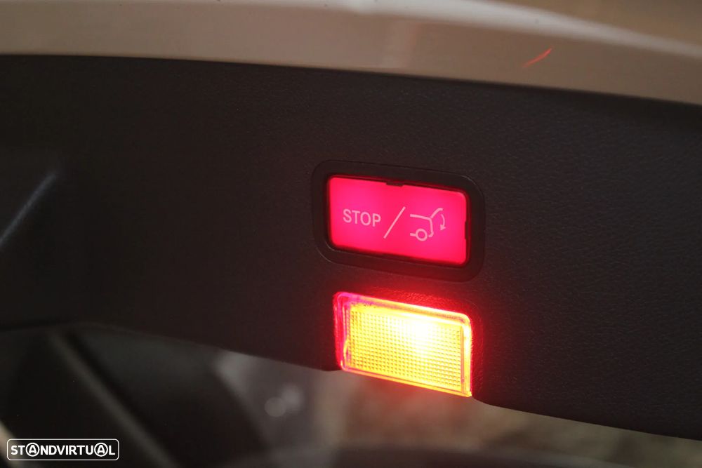 Mercedes-Benz CLA 220 (CDI) d 7G-DCT Orange Art Edition - 28