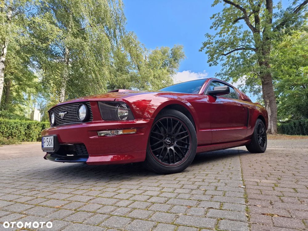 Ford Mustang - 30