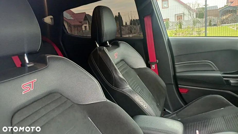 Ford Fiesta 1.5 EcoBoost S&S ST X - 12