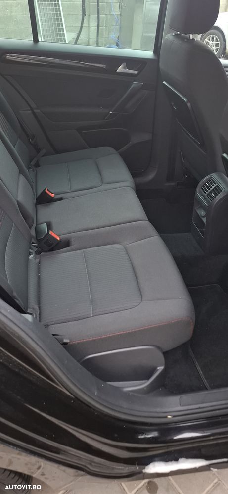 Volkswagen Golf 1.6 TDI DSG Sound - 13