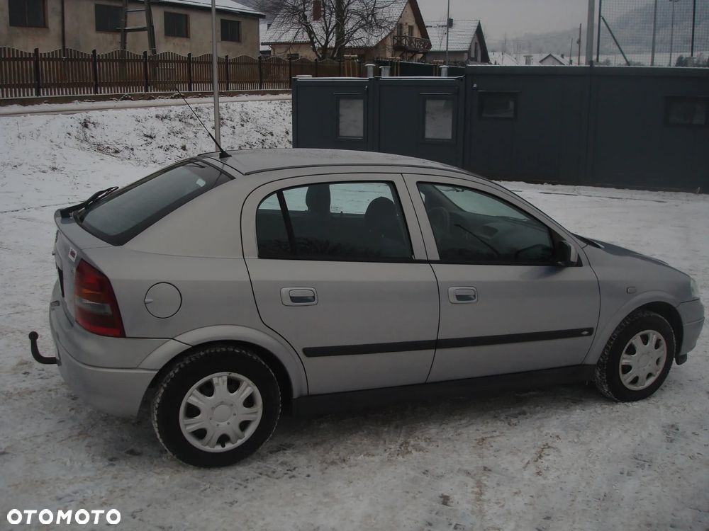 Opel Astra 1.6 Edition - 18