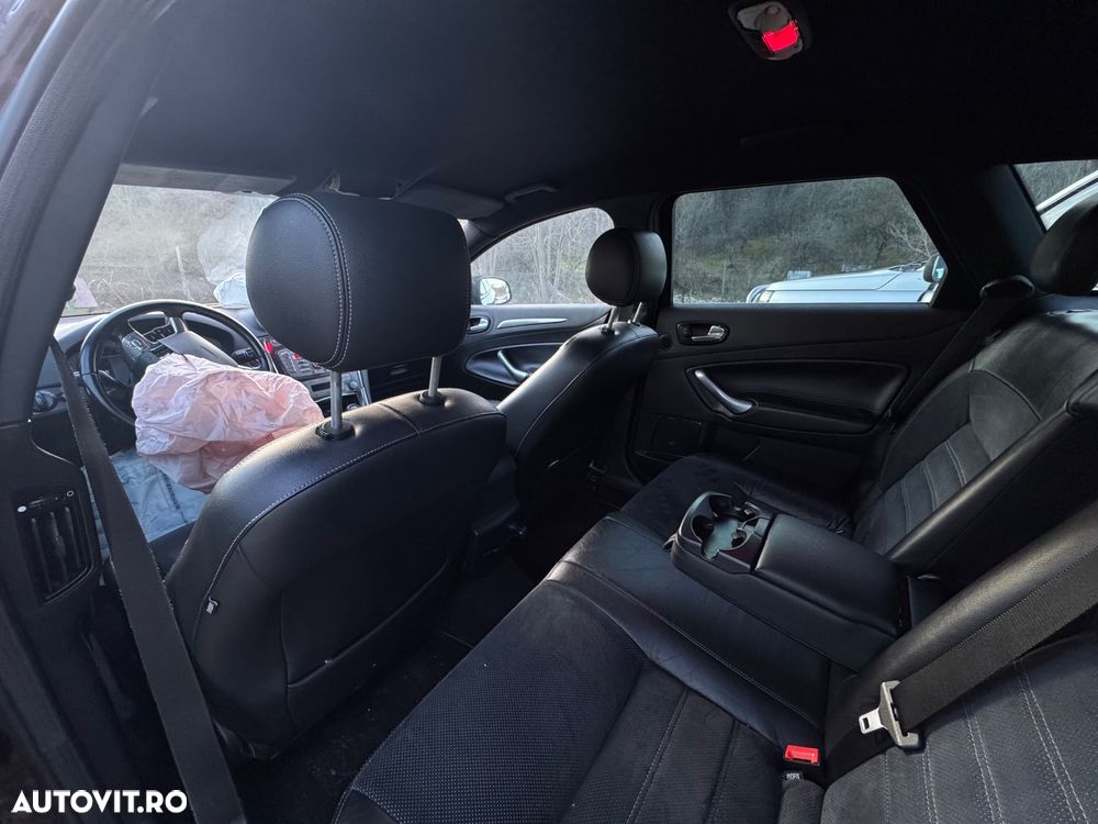 Ford Mondeo 1.8 TDCi Ambiente - 14
