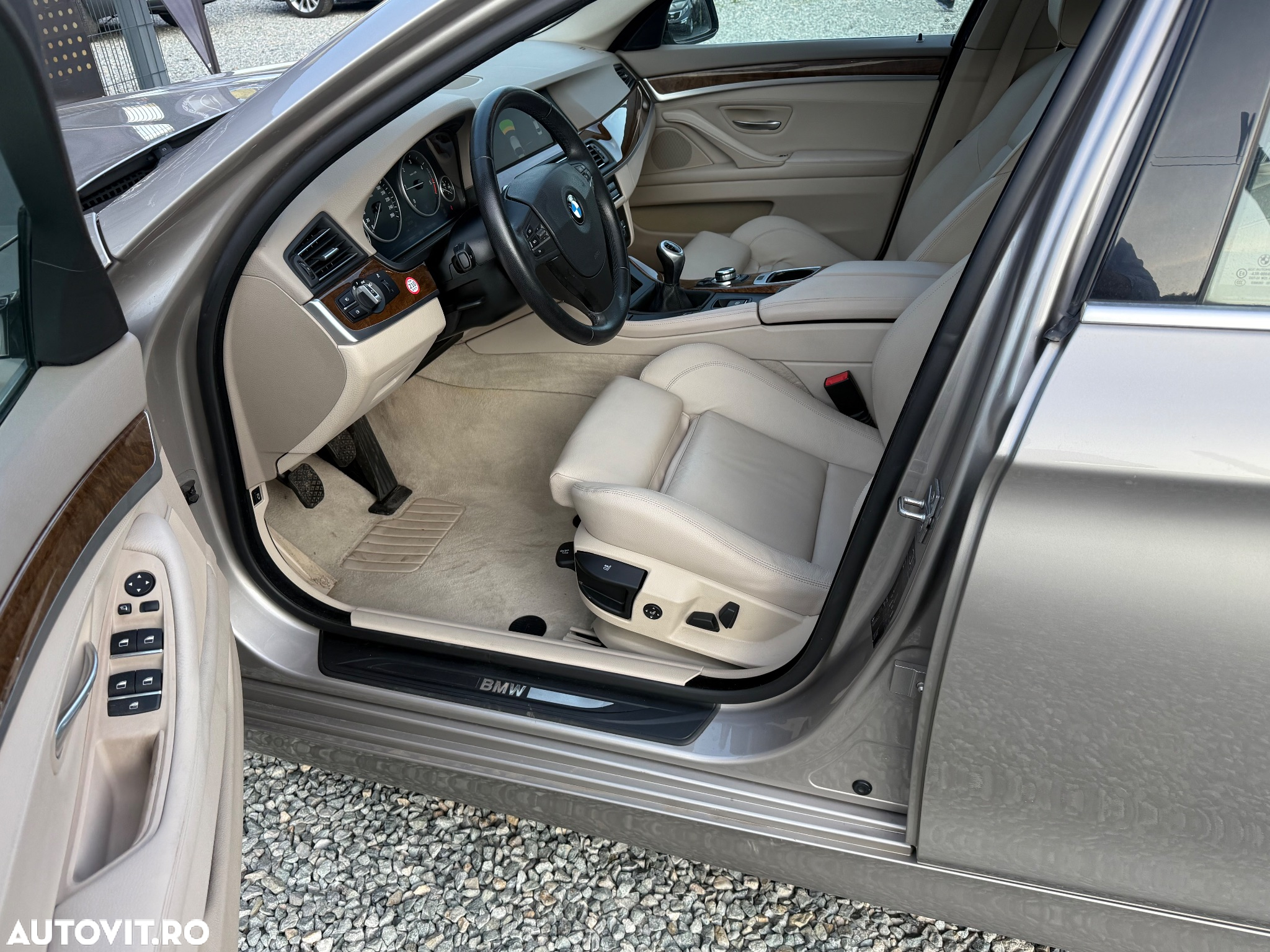 BMW Seria 5 520d Modern Line - 6